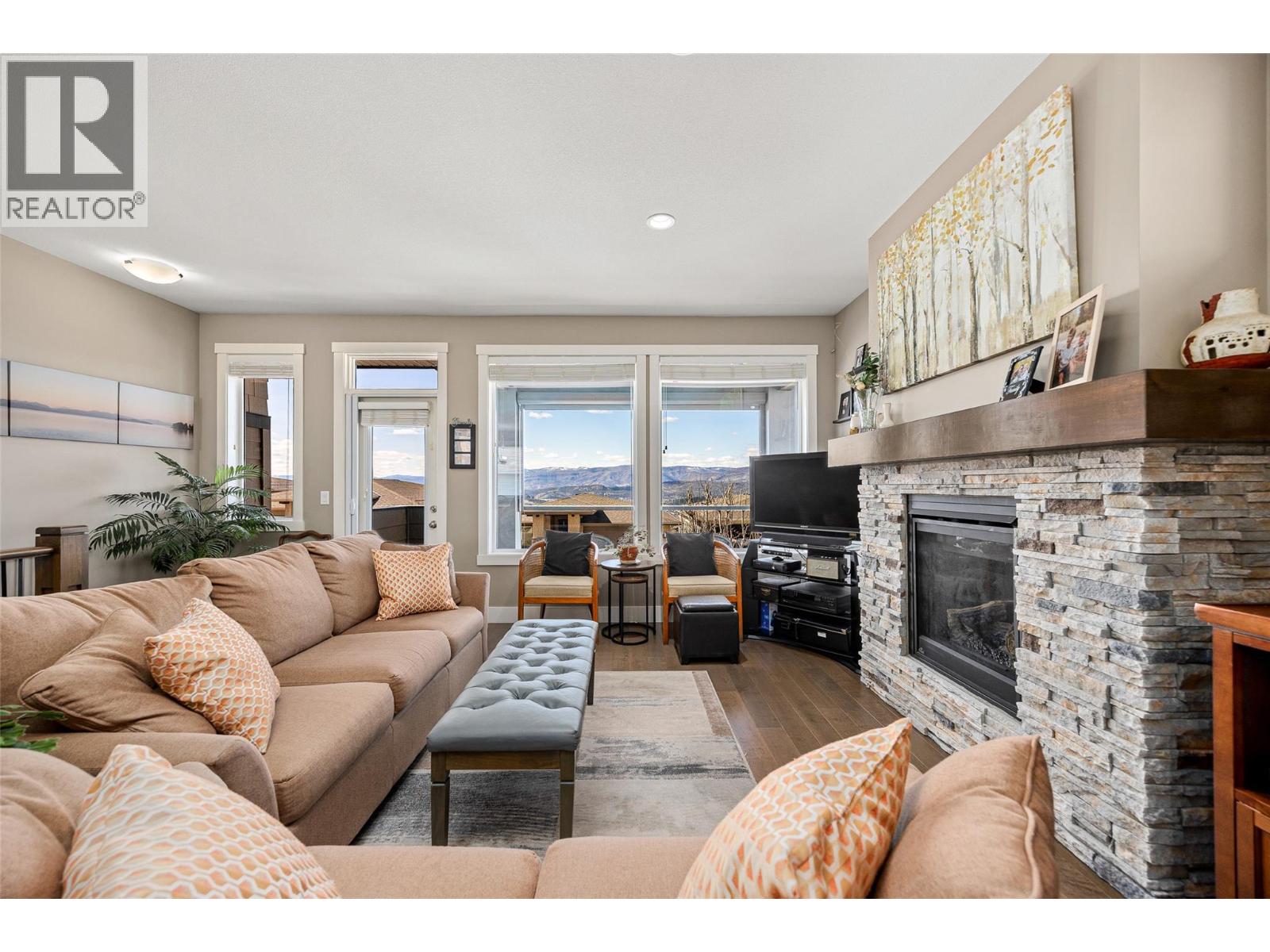 1789 Tower Ranch Drive, Kelowna, British Columbia  V1P 1T2 - Photo 4 - 10381534