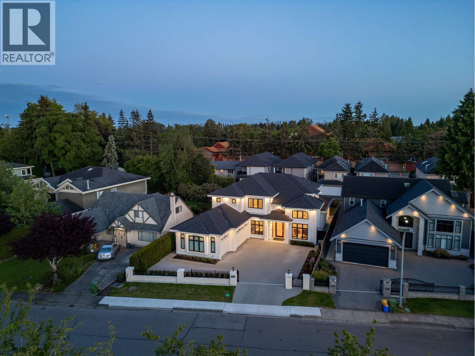 Listing Picture 24 of 31 : 9551 RYAN CRESCENT, Richmond / 烈治文 - 魯藝地產 Yvonne Lu Group - MLS Medallion Club Member