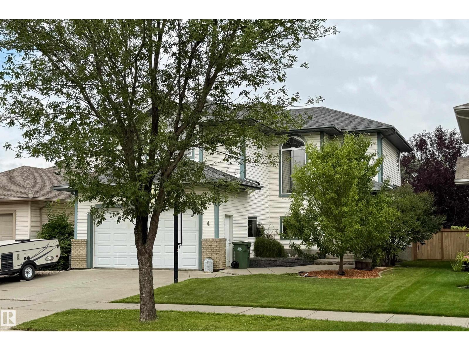 4 WINDROSE DR, leduc, Alberta