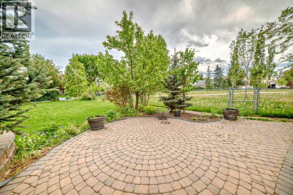 146 Scenic View Close, Calgary, Alberta  T3L 1Z4 - Photo 47 - A2299027