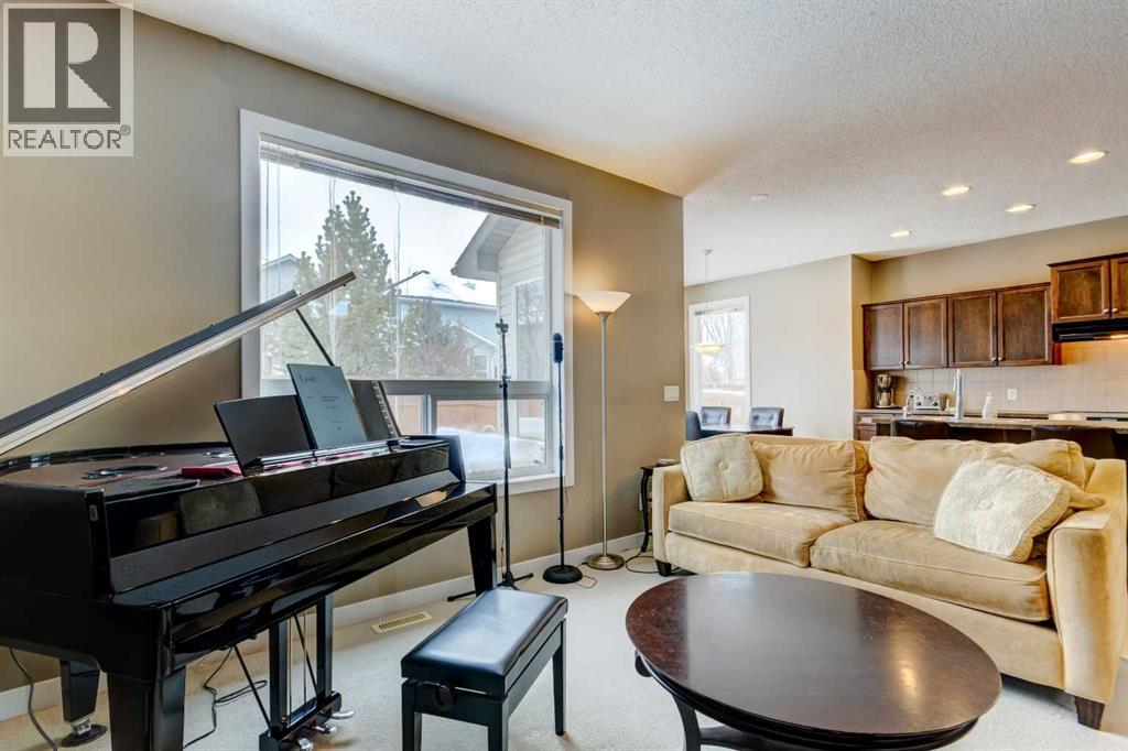 185 Brightonstone Landing SE, Calgary, Alberta  T2Z 4W2 - Photo 4 - A2288148