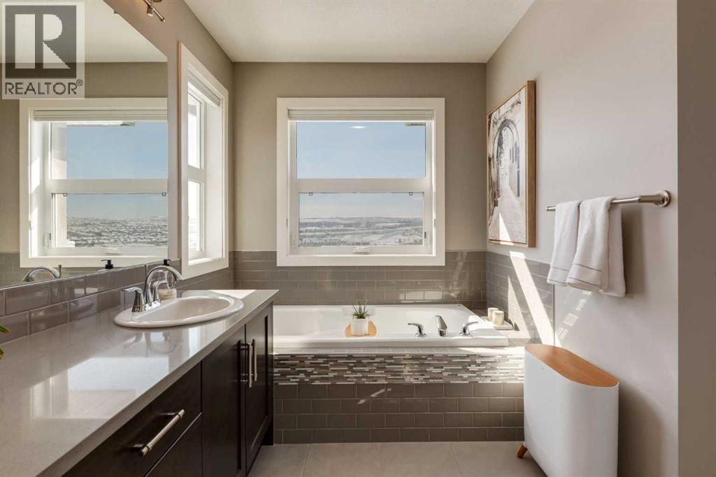 24 Evansborough Hill Nw, Calgary, Alberta  T3P 0R3 - Photo 29 - A2293753