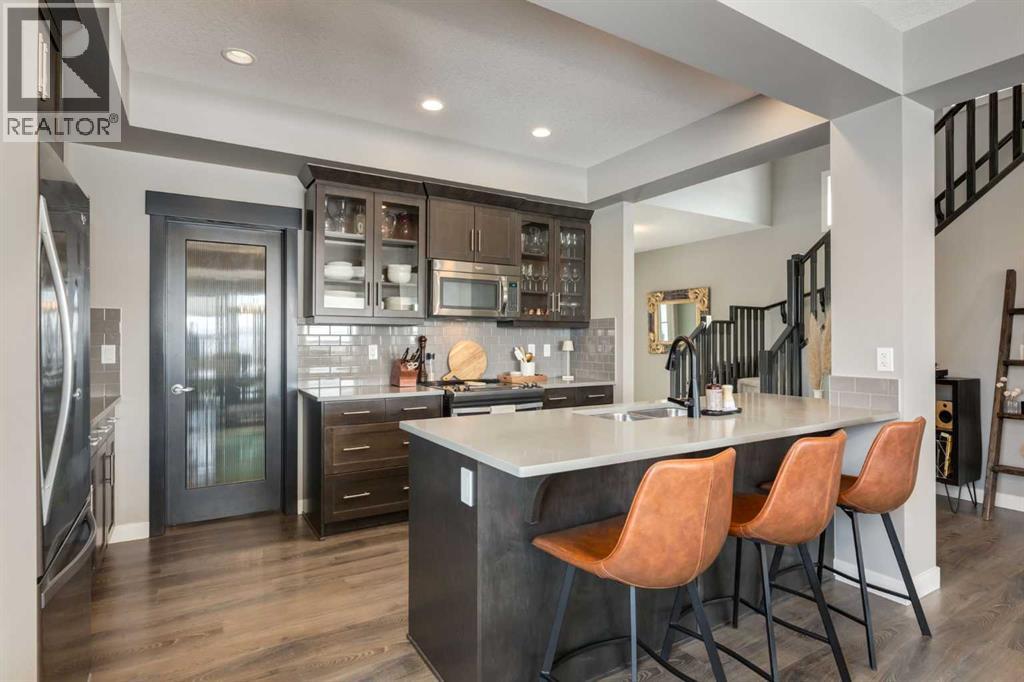 24 Evansborough Hill Nw, Calgary, Alberta  T3P 0R3 - Photo 9 - A2293753