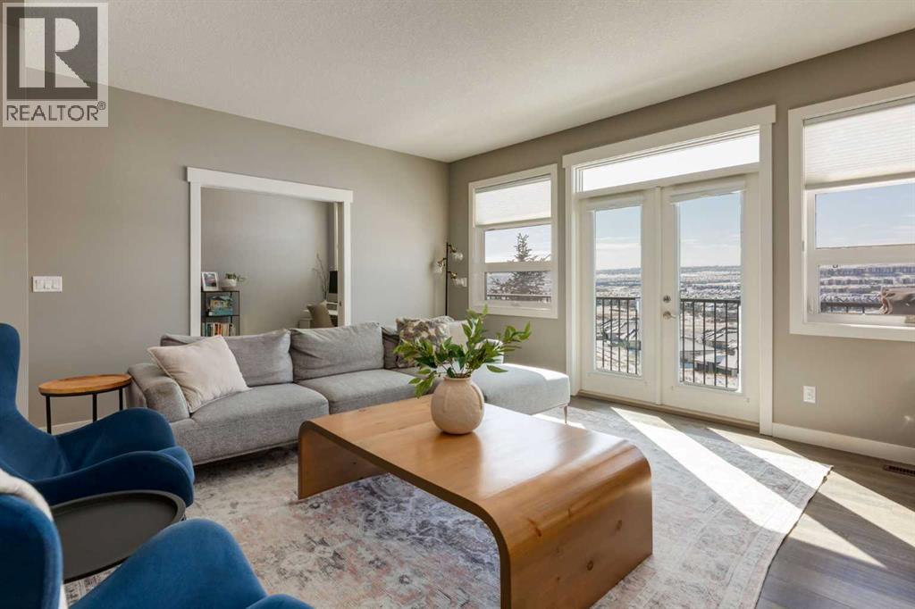 24 Evansborough Hill Nw, Calgary, Alberta  T3P 0R3 - Photo 15 - A2293753