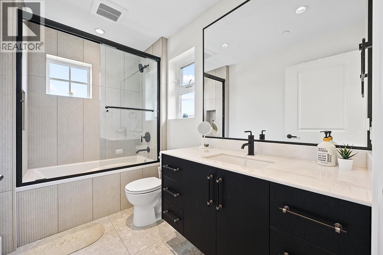 986 Renfrew Street, Vancouver, British Columbia  V5K 4B8 - Photo 15 - R3103225