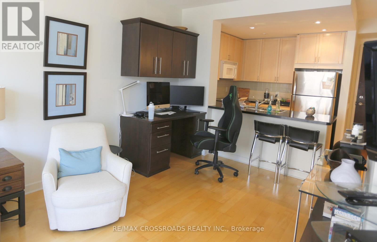 1212 - 85 Bloor Street E, Toronto, Ontario  M4W 3Y1 - Photo 9 - C12958416