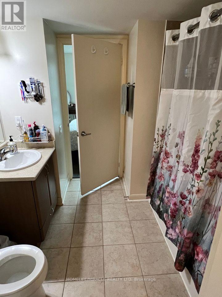 558 - 525 Wilson Avenue, Toronto, Ontario  M3H 0A7 - Photo 13 - C12958418