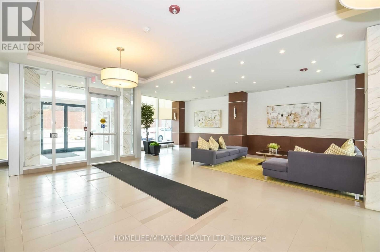 558 - 525 Wilson Avenue, Toronto, Ontario  M3H 0A7 - Photo 2 - C12958418