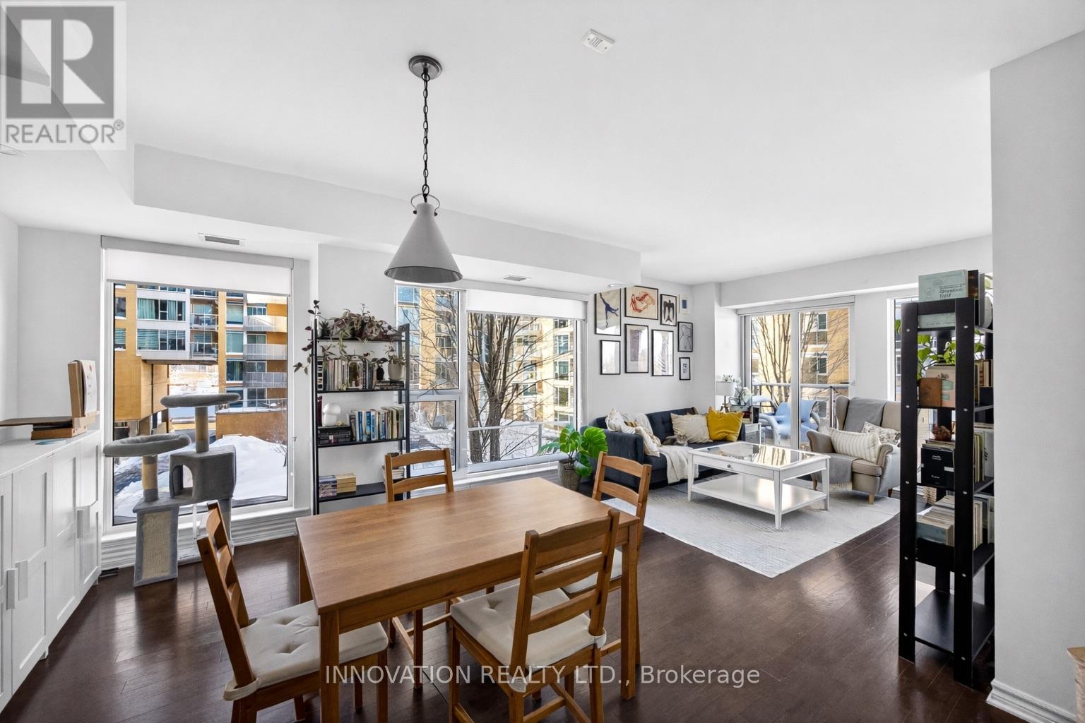 301 - 250 Lett Street, Ottawa, Ontario  K1R 0A8 - Photo 3 - X12760902