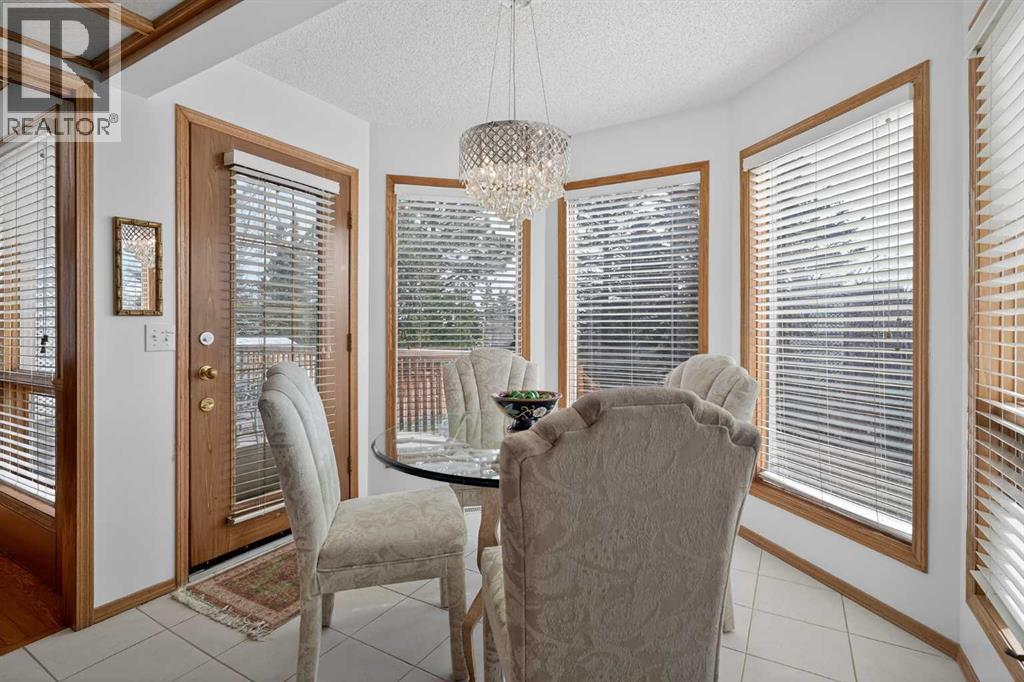 115 Strathaven Circle SW, Calgary, Alberta  T3H 2K8 - Photo 15 - A2296918