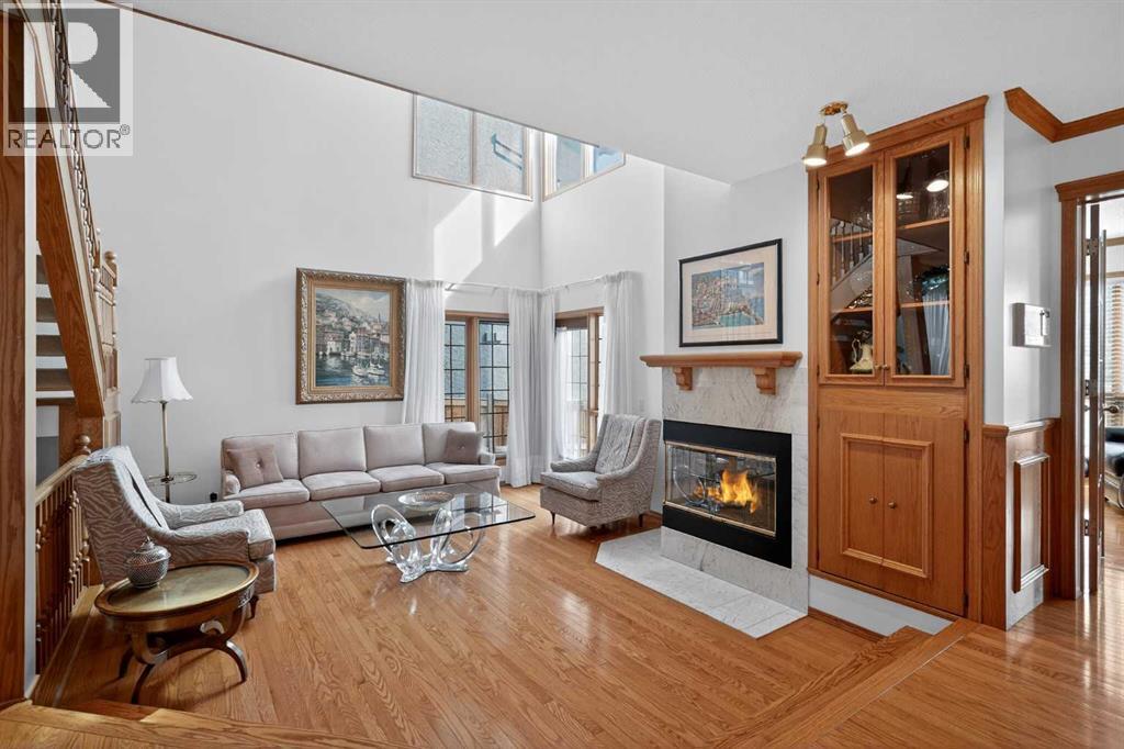 115 Strathaven Circle SW, Calgary, Alberta  T3H 2K8 - Photo 8 - A2296918