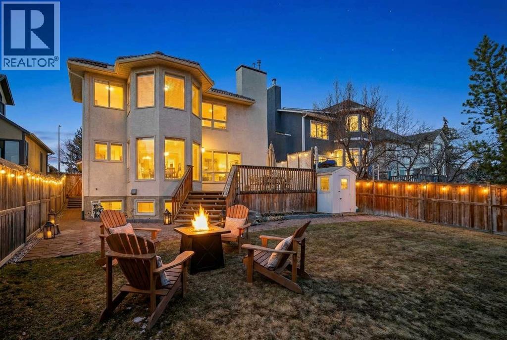 115 Strathaven Circle SW, Calgary, Alberta  T3H 2K8 - Photo 3 - A2296918