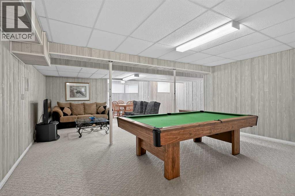 115 Strathaven Circle SW, Calgary, Alberta  T3H 2K8 - Photo 32 - A2296918