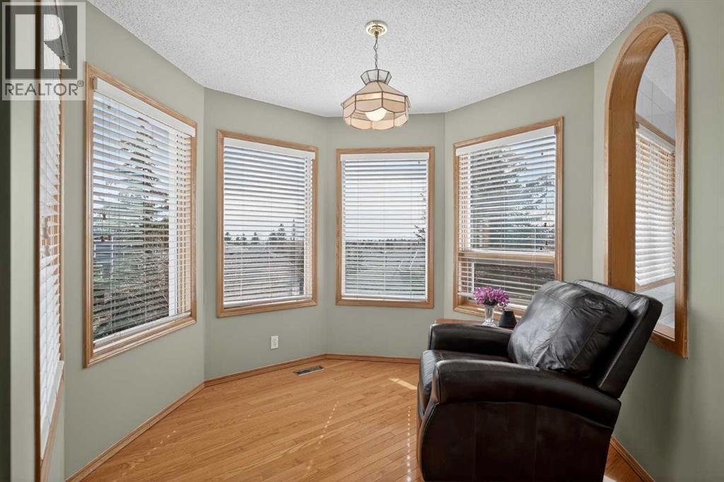 115 Strathaven Circle SW, Calgary, Alberta  T3H 2K8 - Photo 21 - A2296918