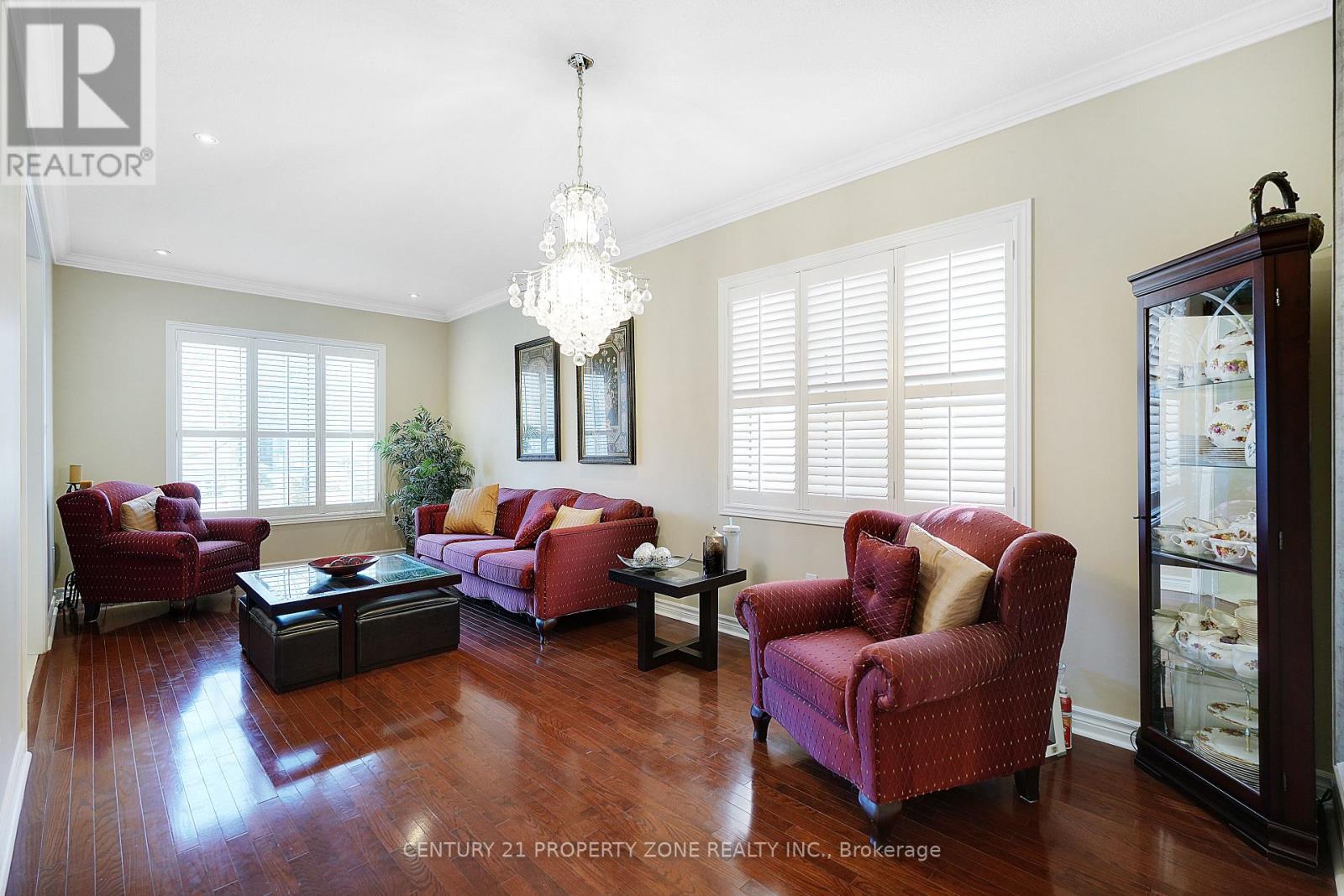 38 Castlegate Boulevard, Brampton, Ontario  L6P 2L3 - Photo 18 - W12951540