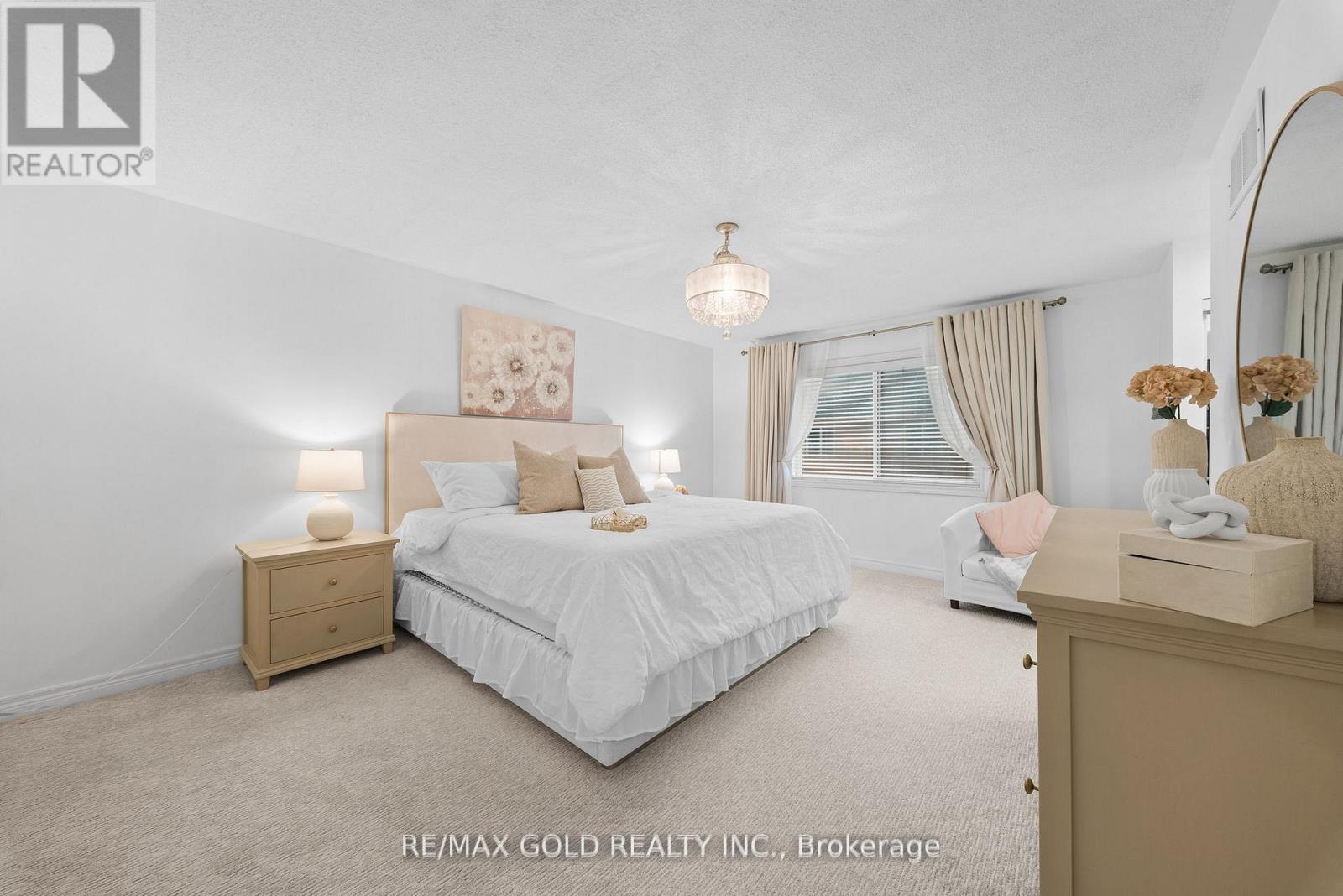 36 Ocean Ridge Drive E, Brampton, Ontario  L6R 3K5 - Photo 20 - W12958412