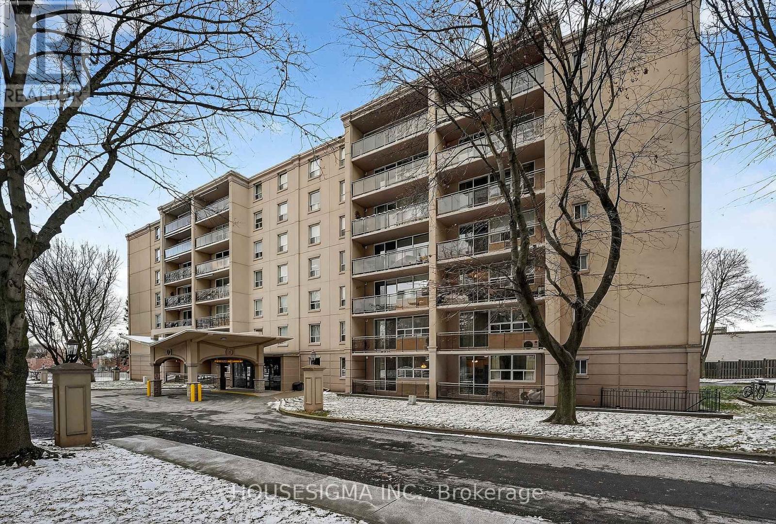 605 - 6390 Huggins Street, Niagara Falls, Ontario  L2J 1H1 - Photo 2 - X12958414