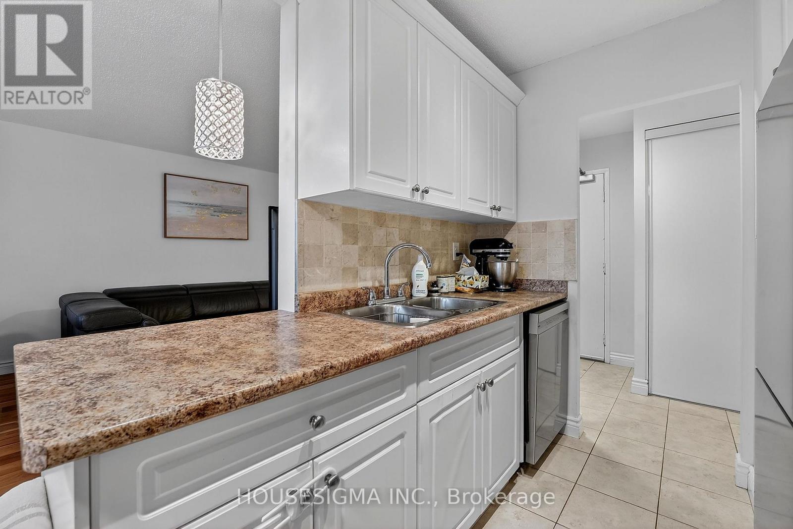 605 - 6390 Huggins Street, Niagara Falls, Ontario  L2J 1H1 - Photo 20 - X12958414