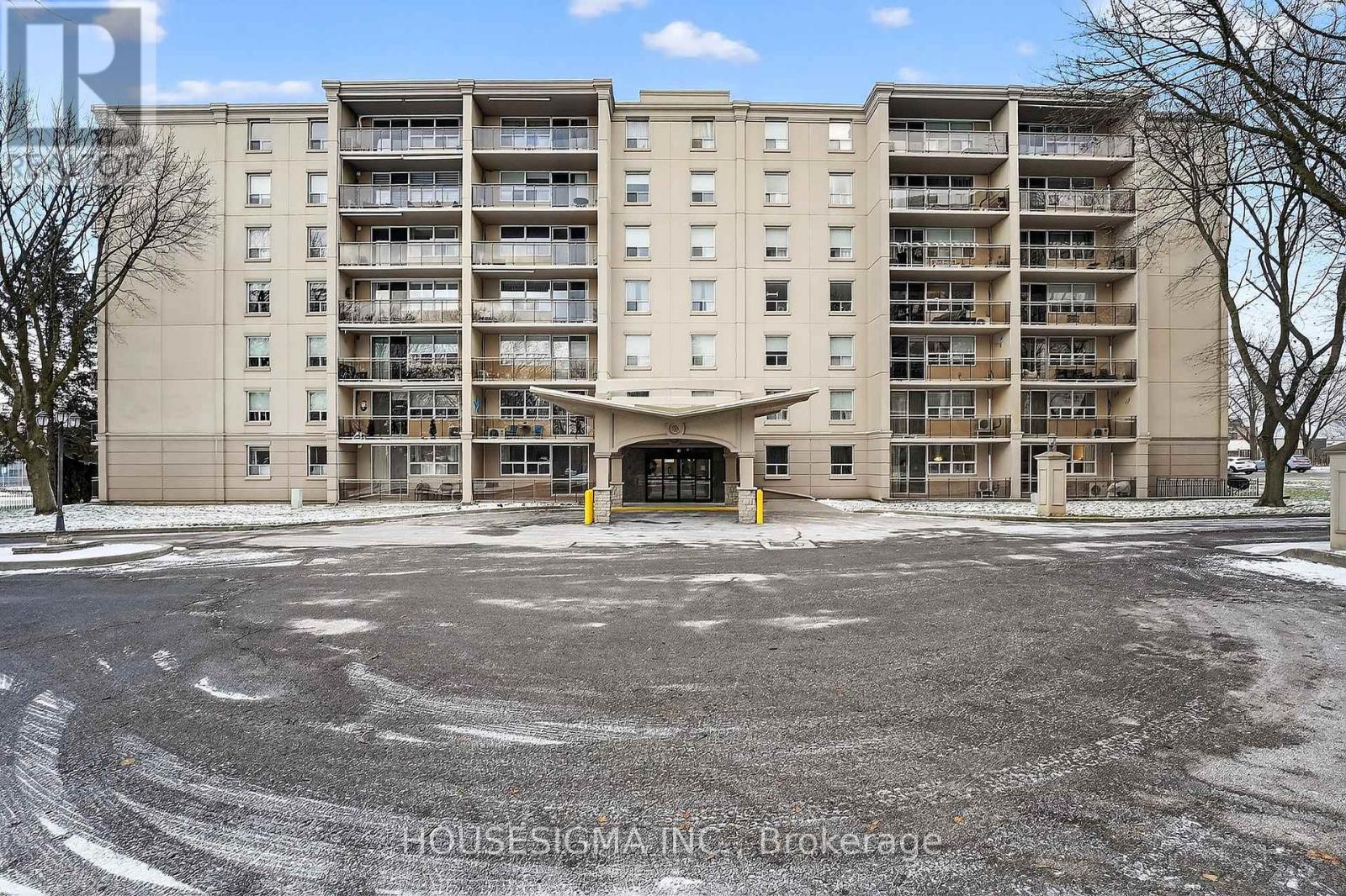 605 - 6390 Huggins Street, Niagara Falls, Ontario  L2J 1H1 - Photo 3 - X12958414