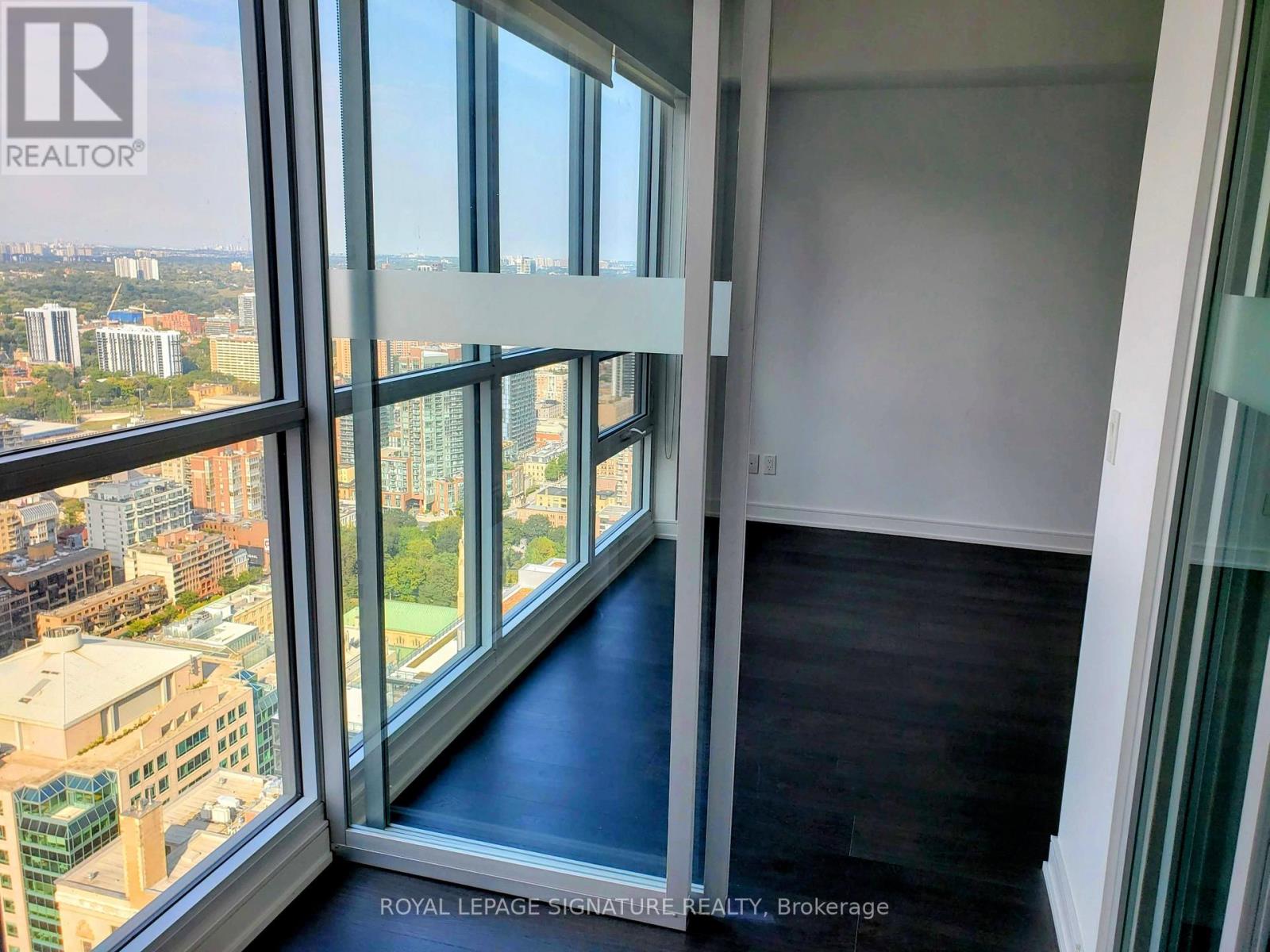 4203 - 88 Scott Street, Toronto, Ontario  M5E 0A9 - Photo 19 - C12958278