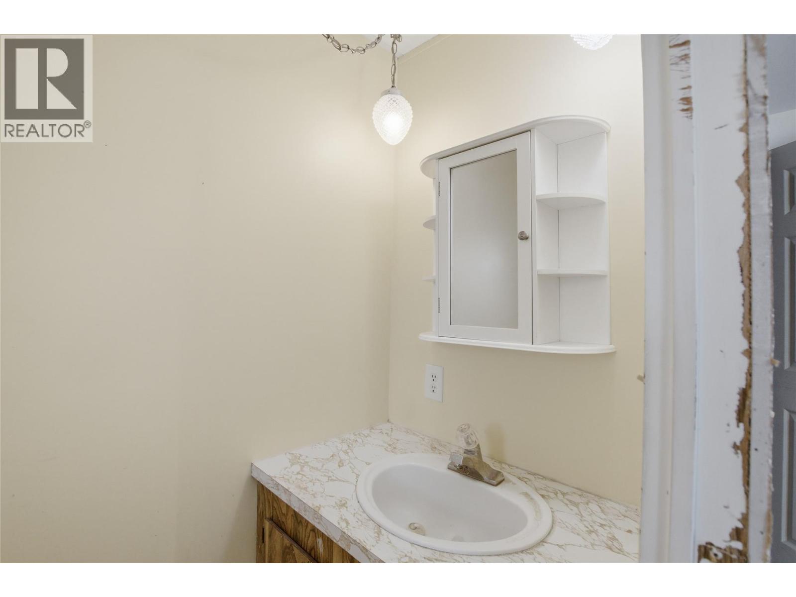 159 ZIRNHELT Road Unit# 26 Kamloops Photo 18