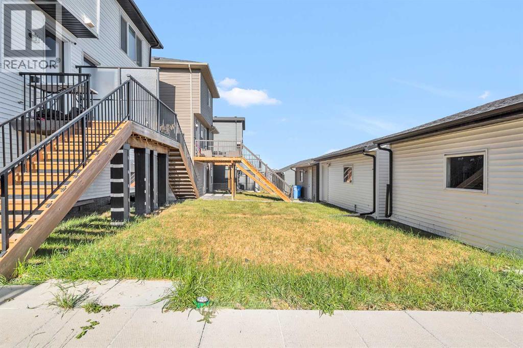 52 Edith Gate NW, Calgary, Alberta  T3A 1Z2 - Photo 46 - A2295677