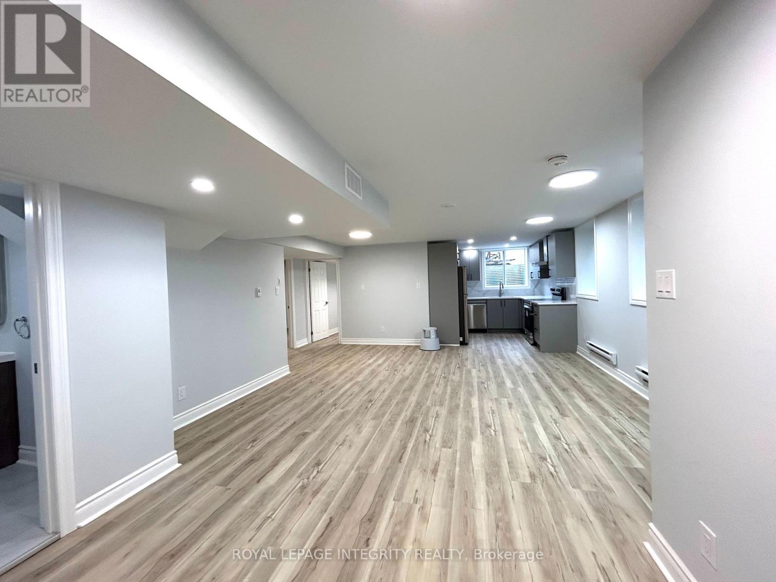 Unit B - 650 Perseus Avenue, Ottawa, Ontario  K2J 6T1 - Photo 6 - X12958424