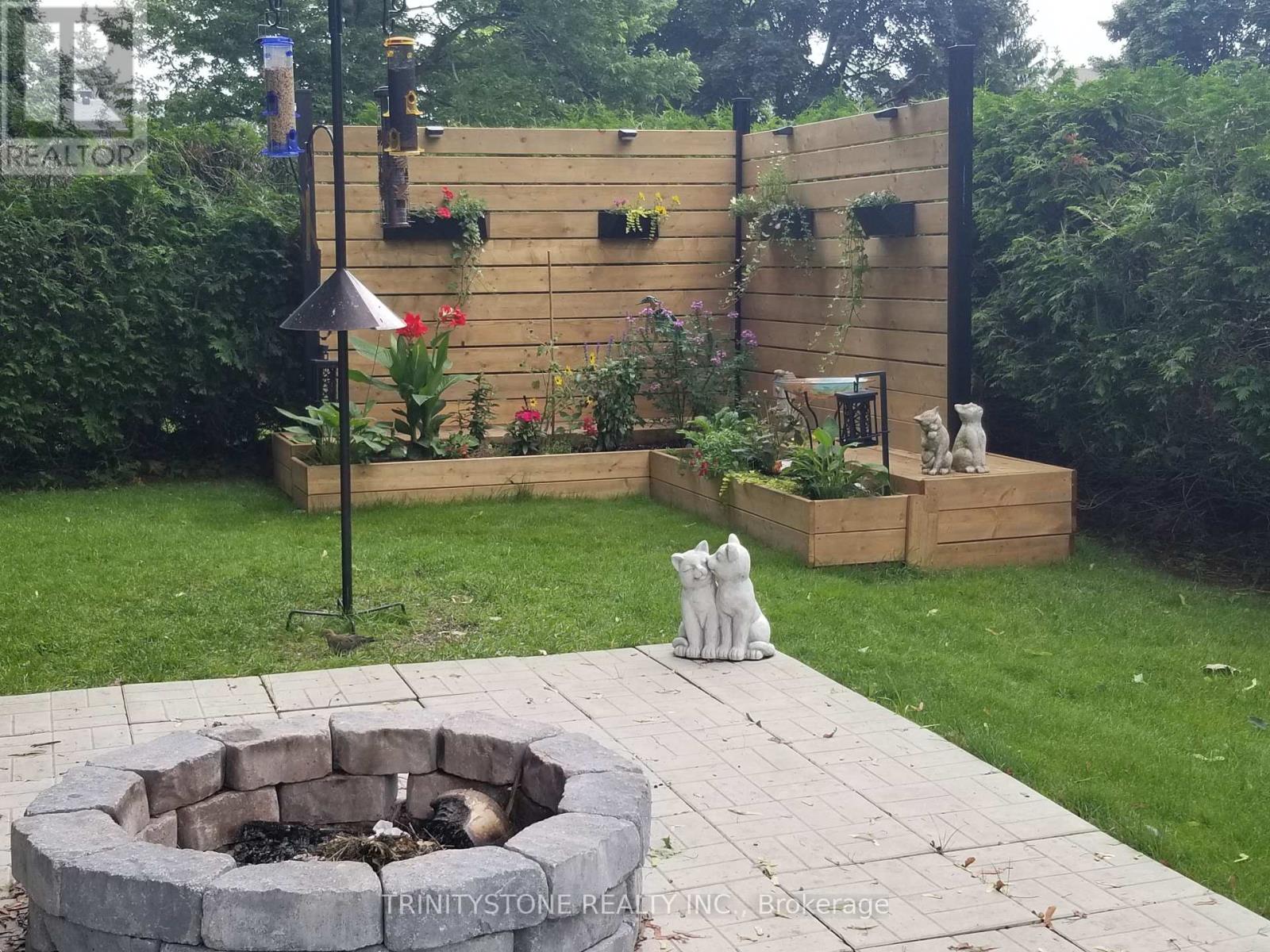 259 Lake Avenue E, Carleton Place, Ontario  K7C 1J4 - Photo 8 - X12958442