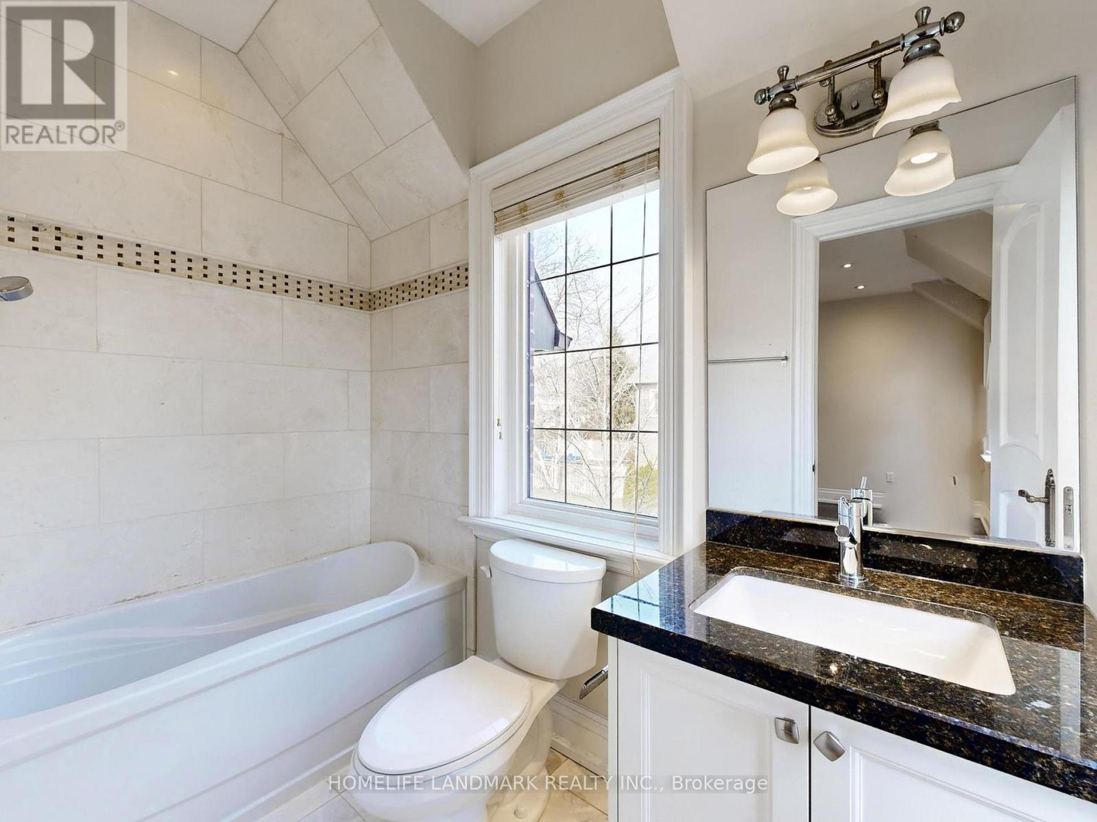 342 Hillcrest Avenue, Toronto, Ontario  M2N 3P6 - Photo 35 - C12958458