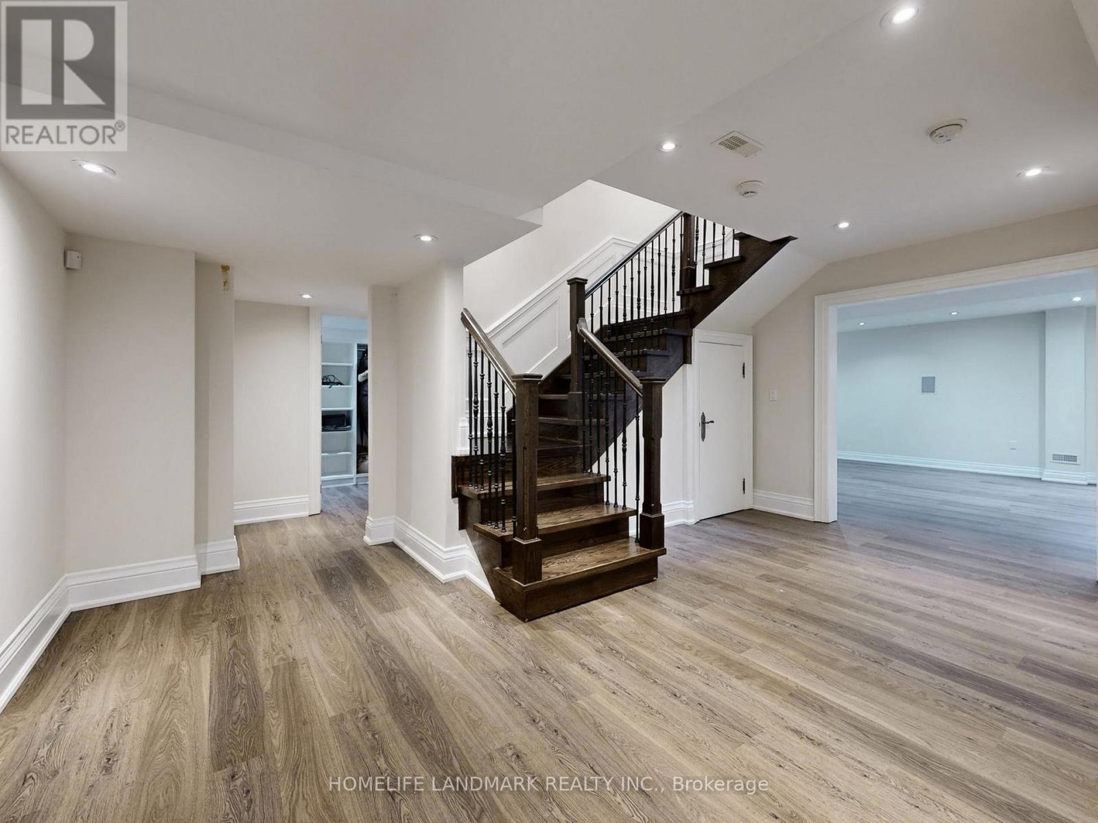 342 Hillcrest Avenue, Toronto, Ontario  M2N 3P6 - Photo 38 - C12958458