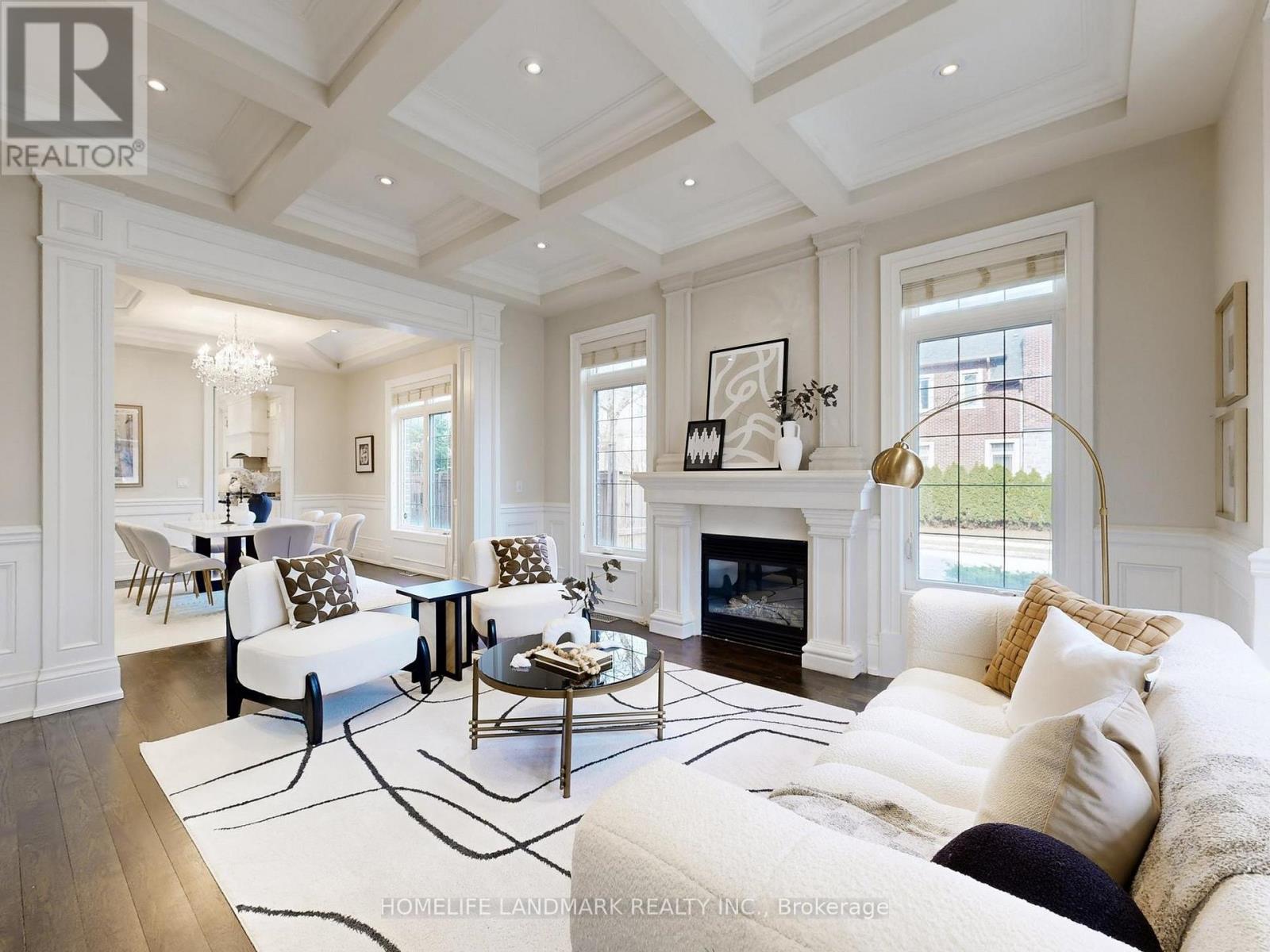 342 Hillcrest Avenue, Toronto, Ontario  M2N 3P6 - Photo 5 - C12958458