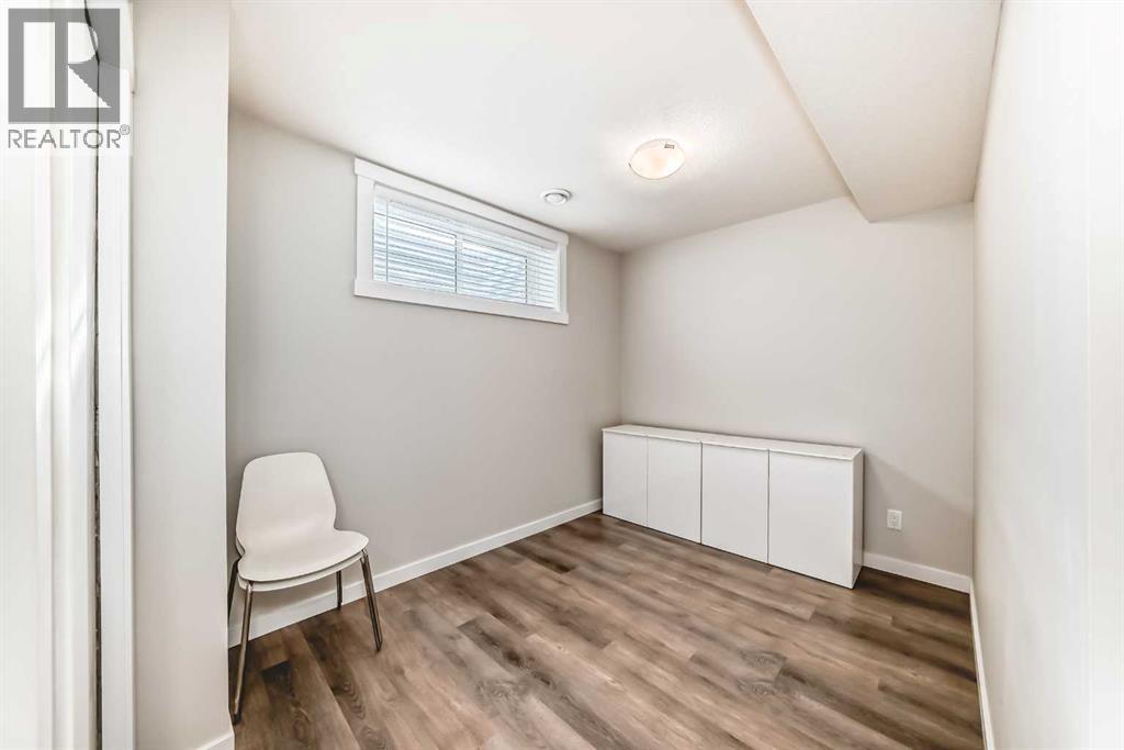 833 85 Street Sw, Calgary, Alberta  T3H 1Y1 - Photo 25 - A2293978