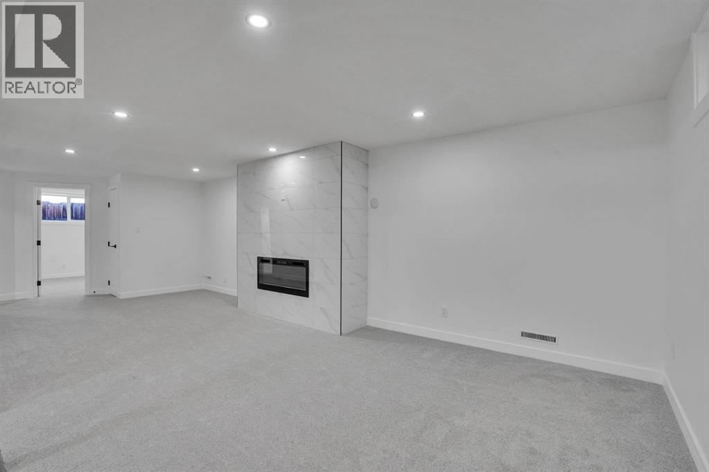 708 Sacramento Place SW, Calgary, Alberta  T2W 0R5 - Photo 38 - A2299068