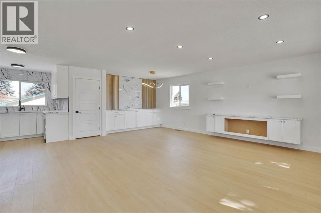 708 Sacramento Place SW, Calgary, Alberta  T2W 0R5 - Photo 6 - A2299068