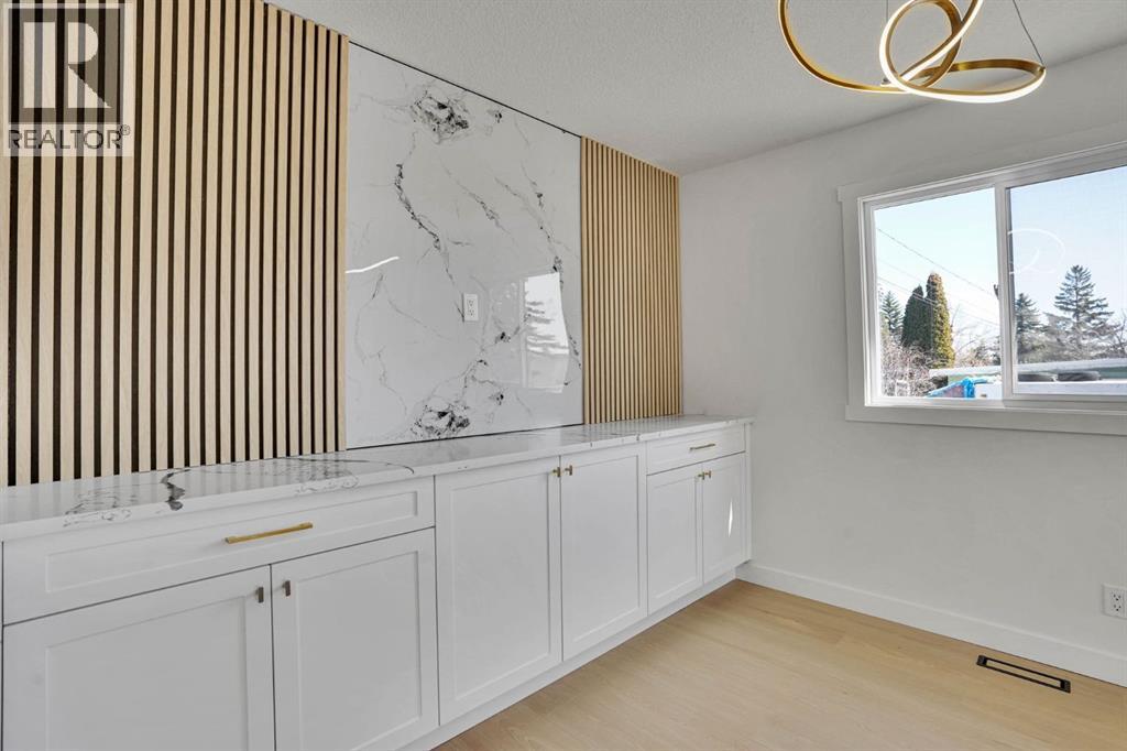 708 Sacramento Place SW, Calgary, Alberta  T2W 0R5 - Photo 7 - A2299068