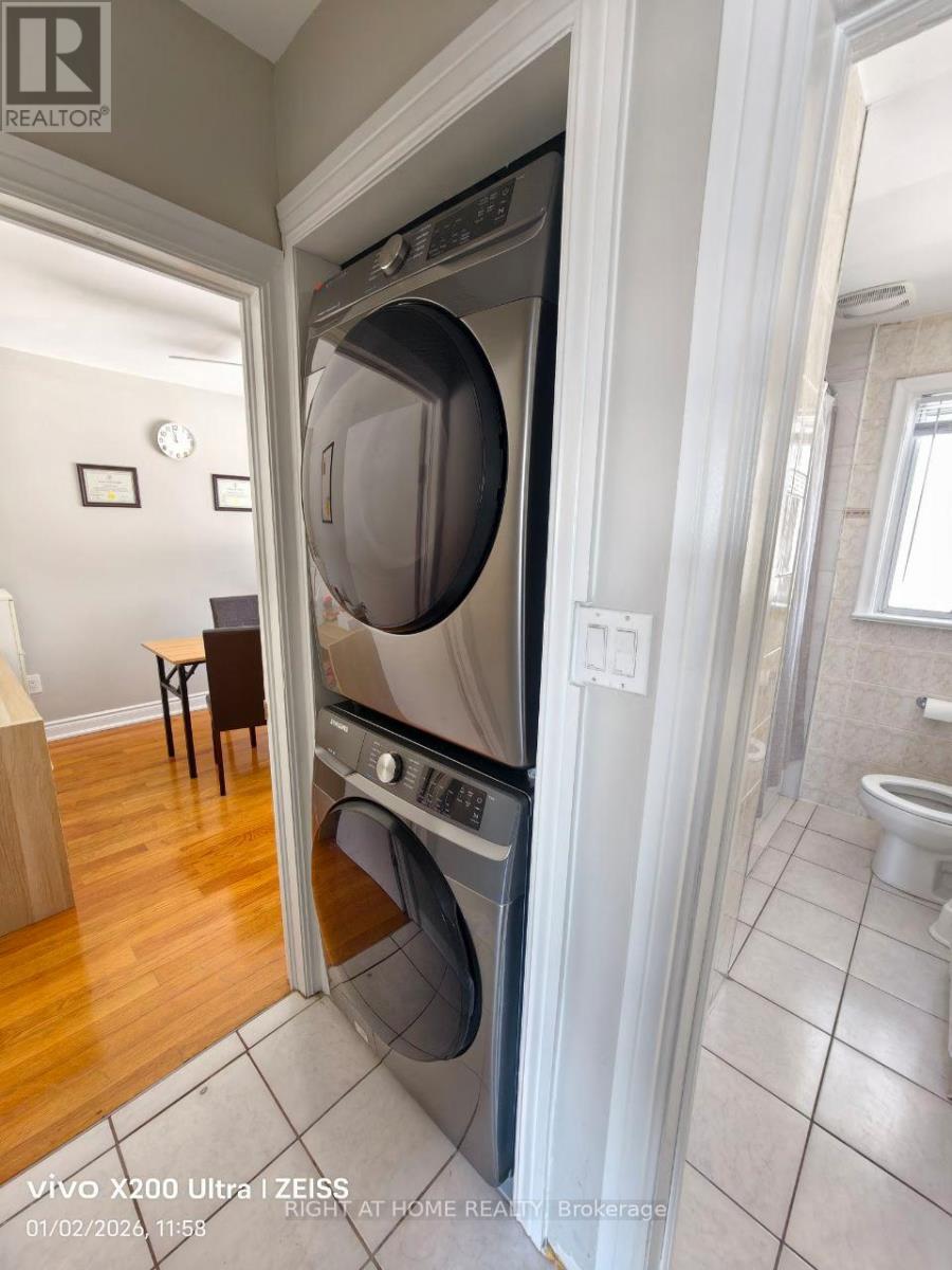 Main Floor - 1785 Victoria Pk Avenue, Toronto, Ontario  M1R 1T2 - Photo 6 - E12958466