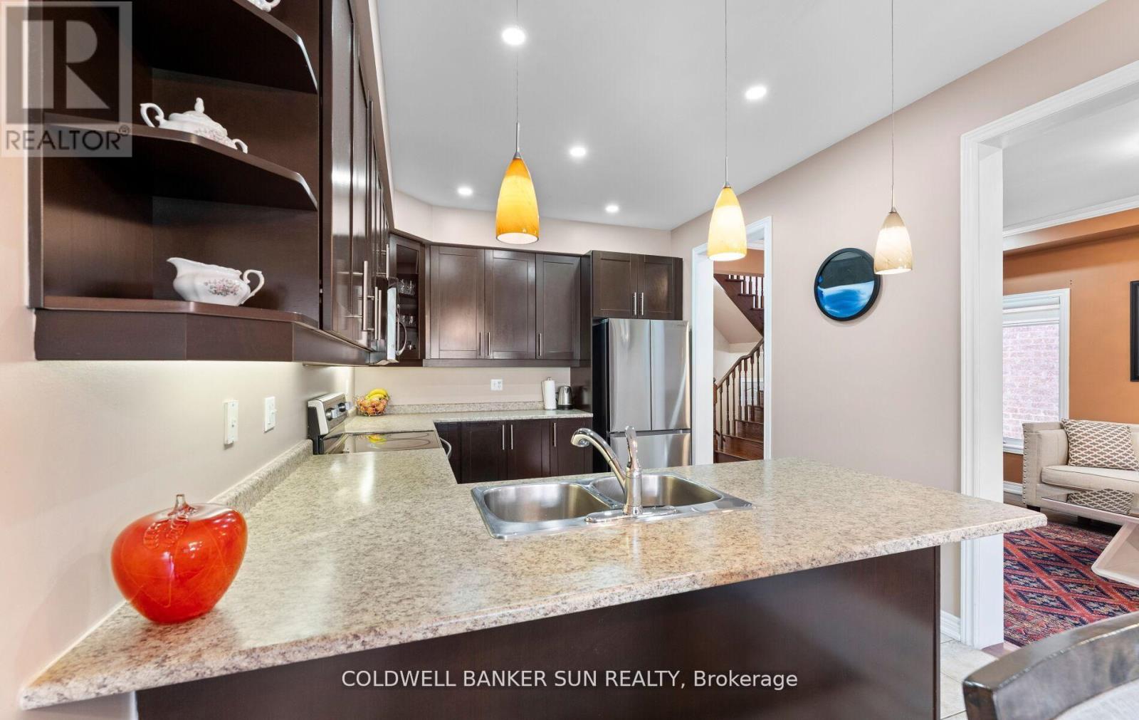 164 Canada Drive, Vaughan, Ontario  L4K 0K1 - Photo 15 - N12958428