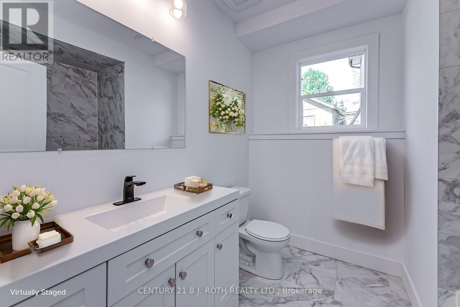 3183 Cove Avenue, Innisfil, Ontario  L9S 2K7 - Photo 21 - N12958448