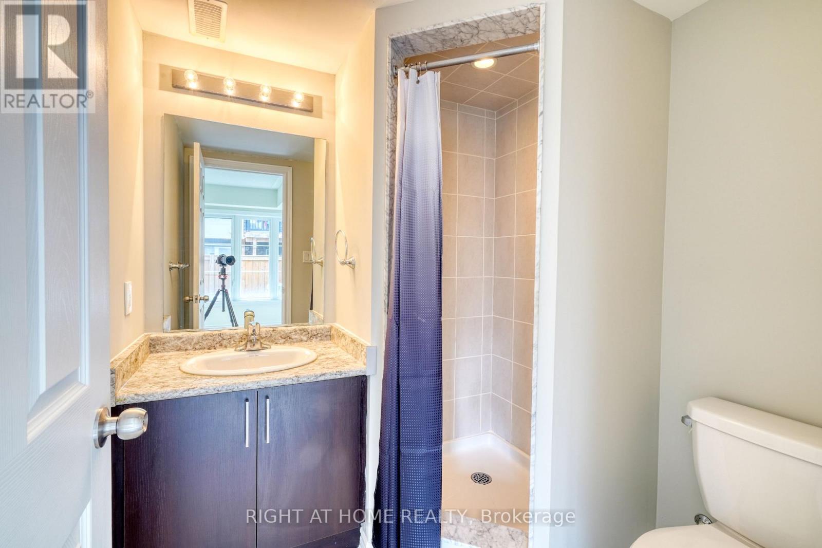 53 Sandwell Street, Vaughan, Ontario  L4H 4R2 - Photo 34 - N12958450