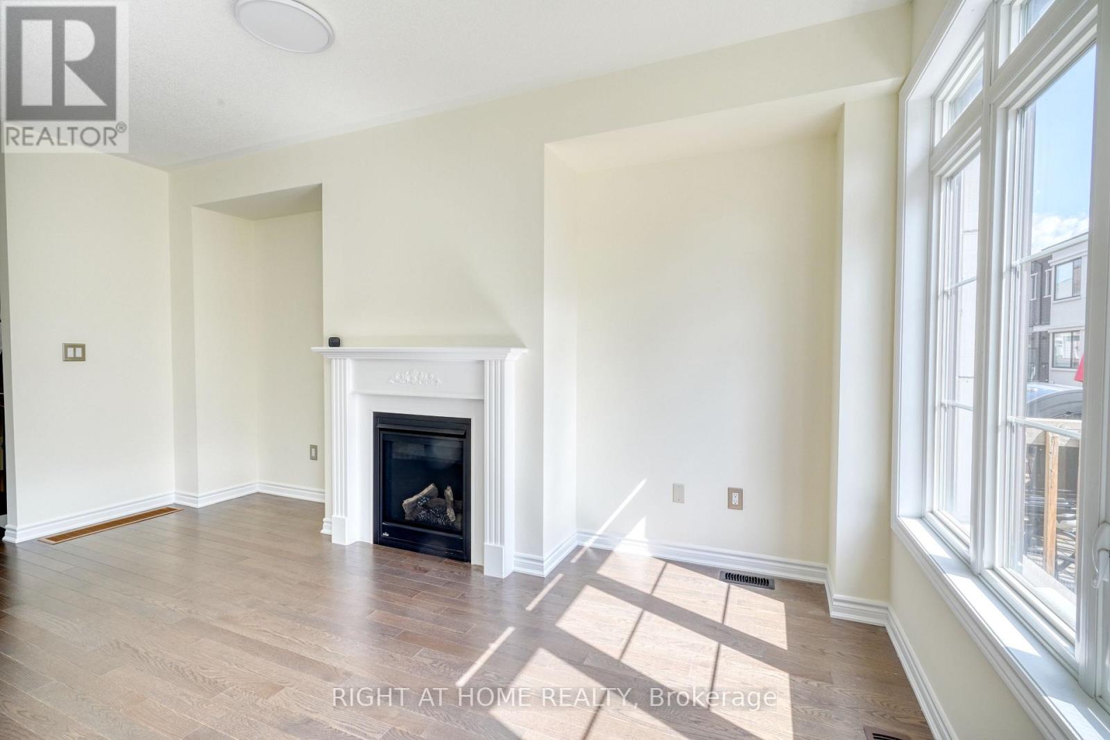 53 Sandwell Street, Vaughan, Ontario  L4H 4R2 - Photo 9 - N12958450