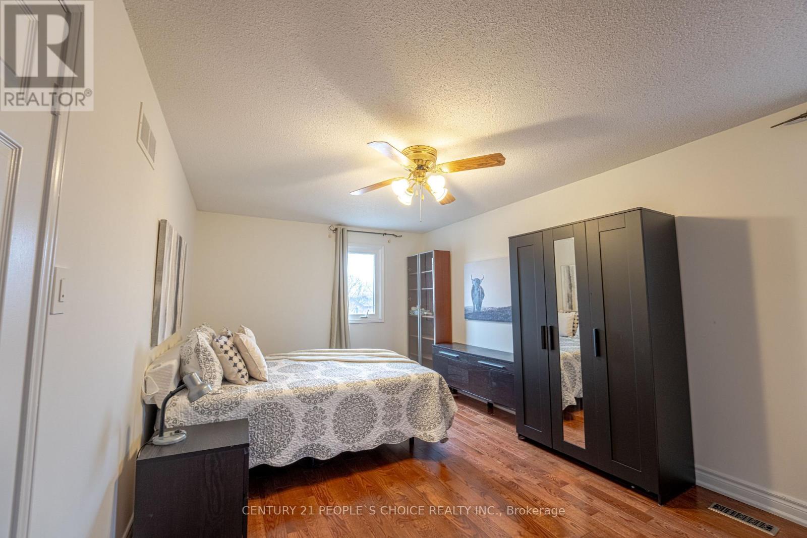 15 Kilbarry Court, Richmond Hill, Ontario  L4C 6M8 - Photo 27 - N12958468