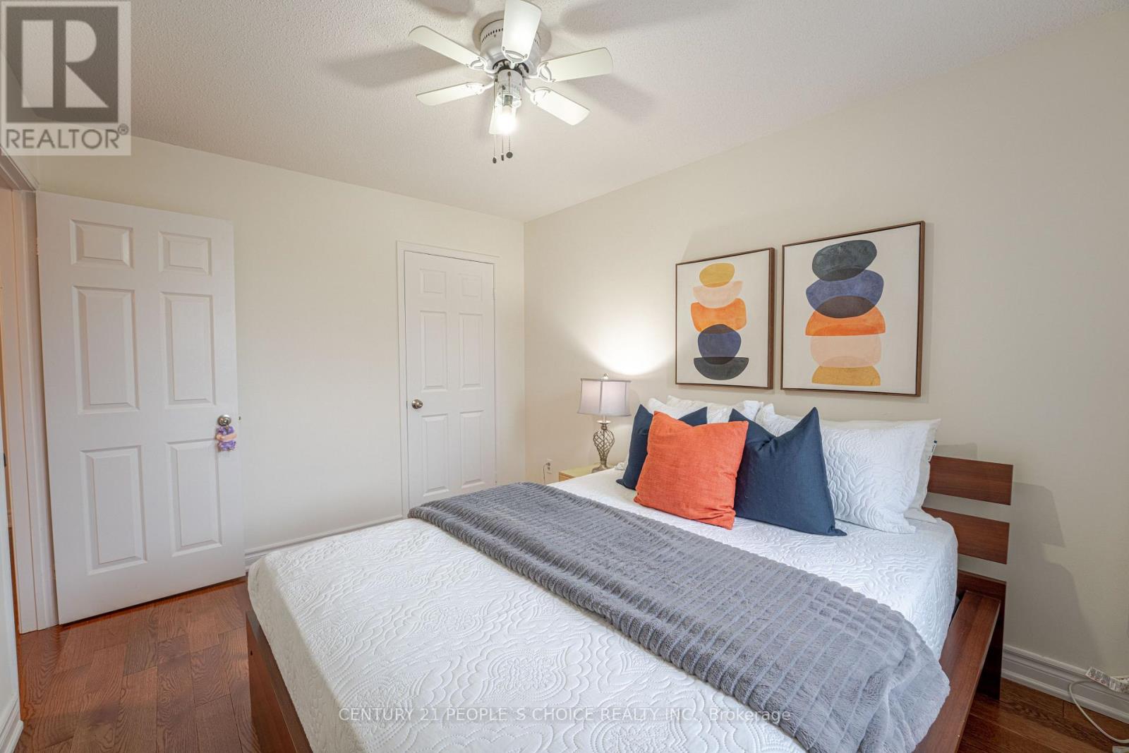 15 Kilbarry Court, Richmond Hill, Ontario  L4C 6M8 - Photo 33 - N12958468