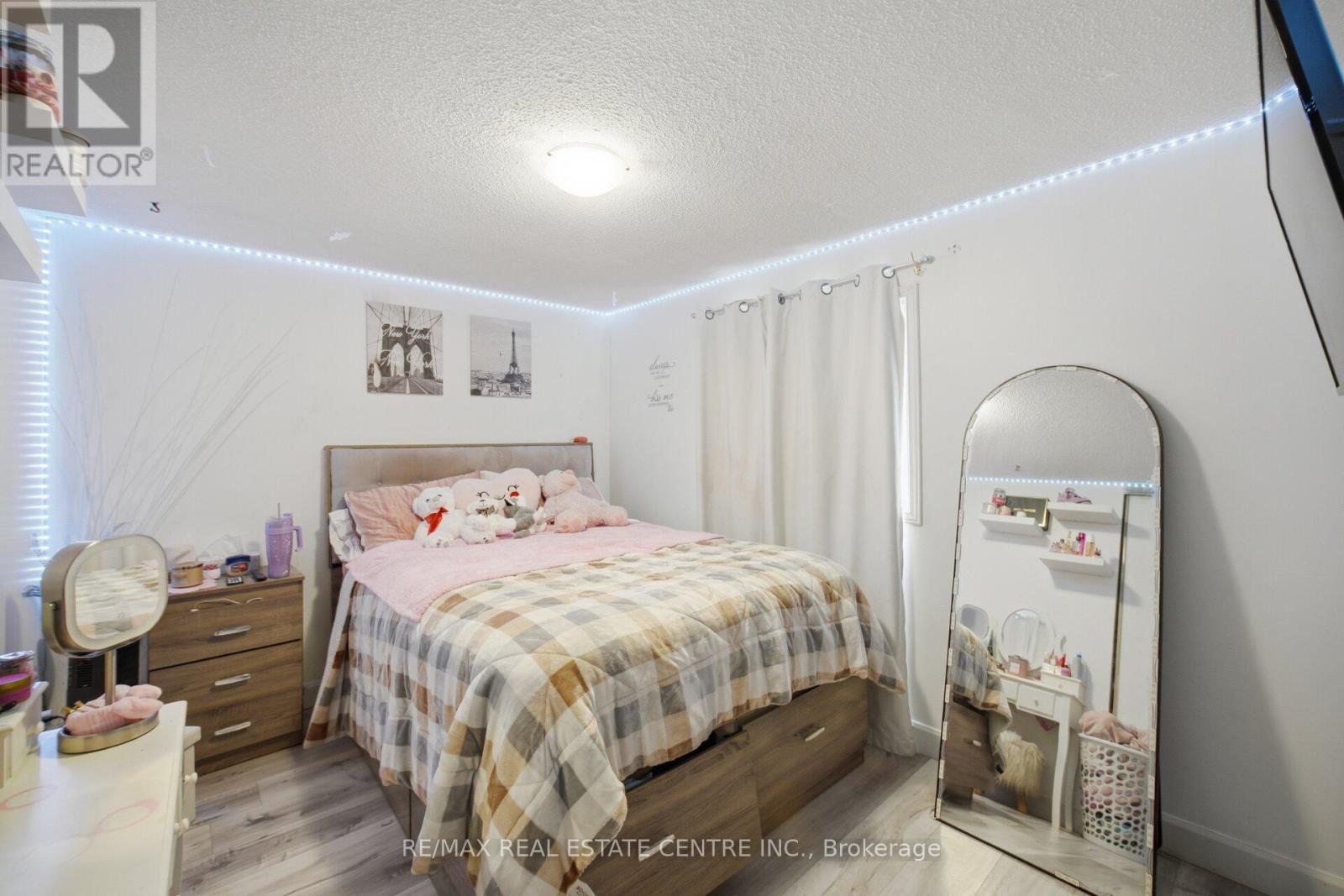 98 Cassander Crescent, Brampton, Ontario  L6Z 1Z2 - Photo 34 - W12958420