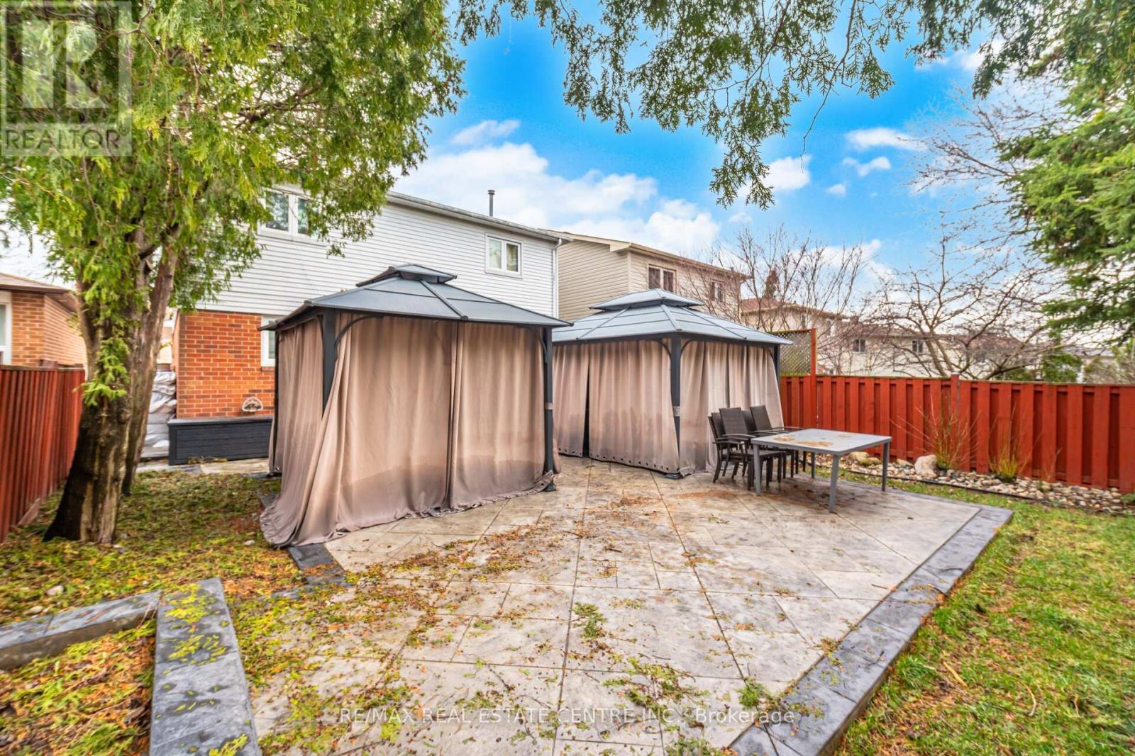 98 Cassander Crescent, Brampton, Ontario  L6Z 1Z2 - Photo 46 - W12958420