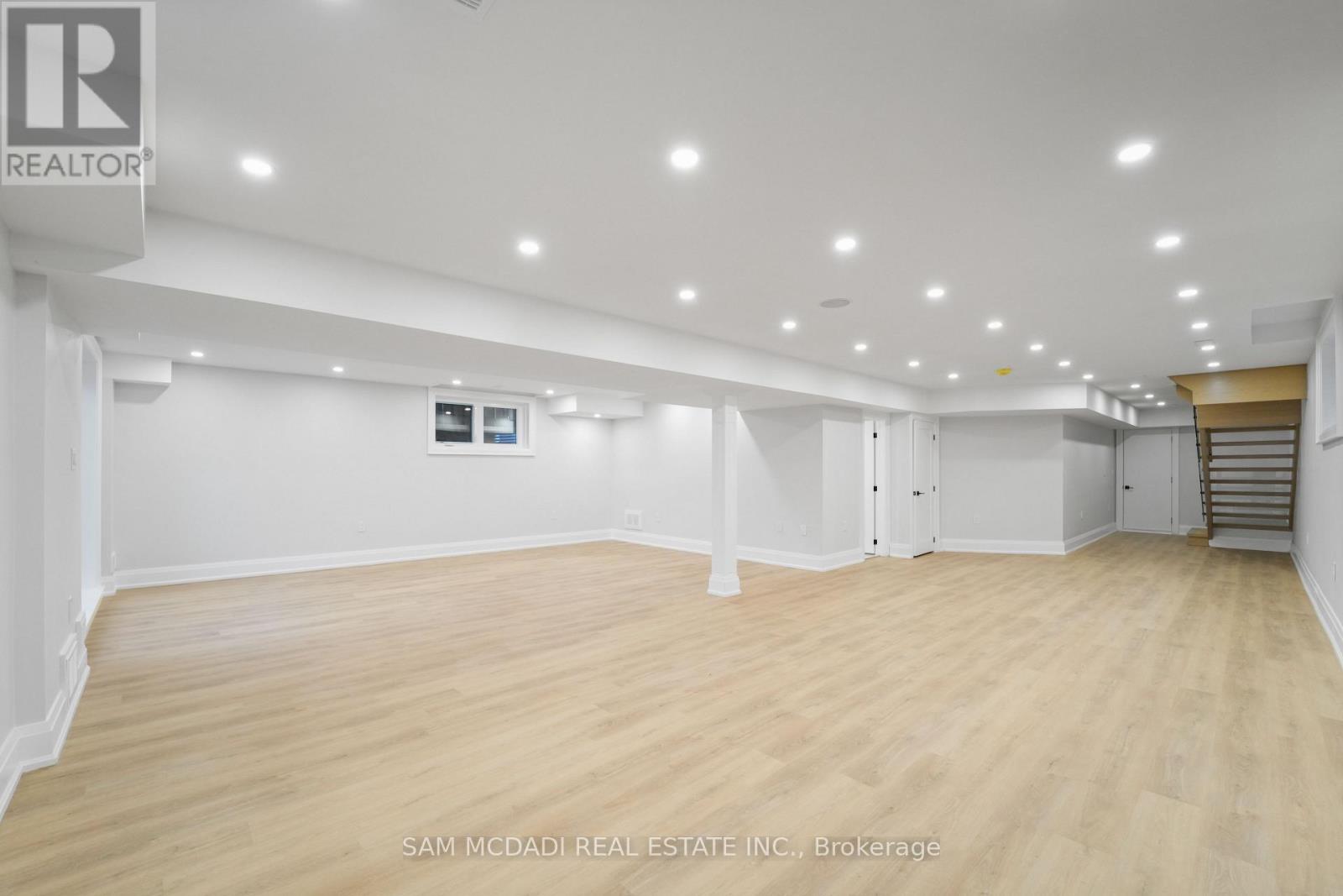 303 Delta Street, Toronto, Ontario  M8W 4G1 - Photo 37 - W12958422