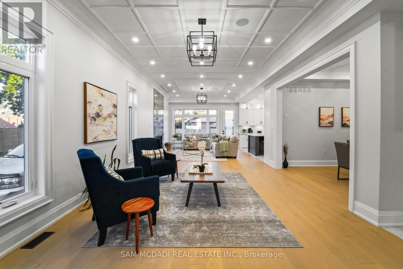 303 Delta Street, Toronto, Ontario  M8W 4G1 - Photo 7 - W12958422