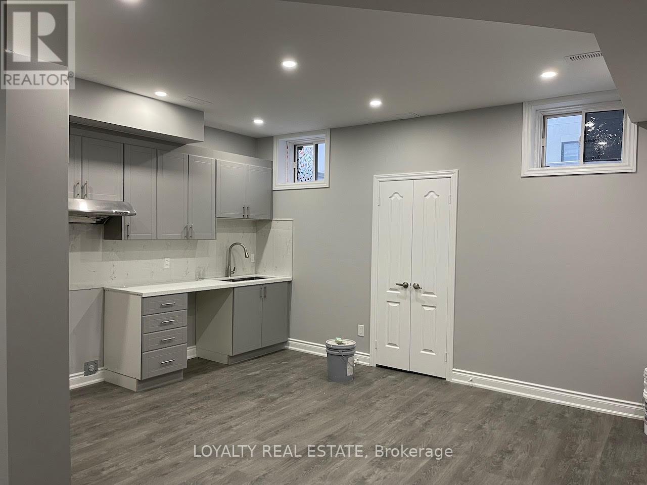 (Bsmt) - 1 Outbound Heights, Brampton, Ontario  L6X 5P6 - Photo 8 - W12958456