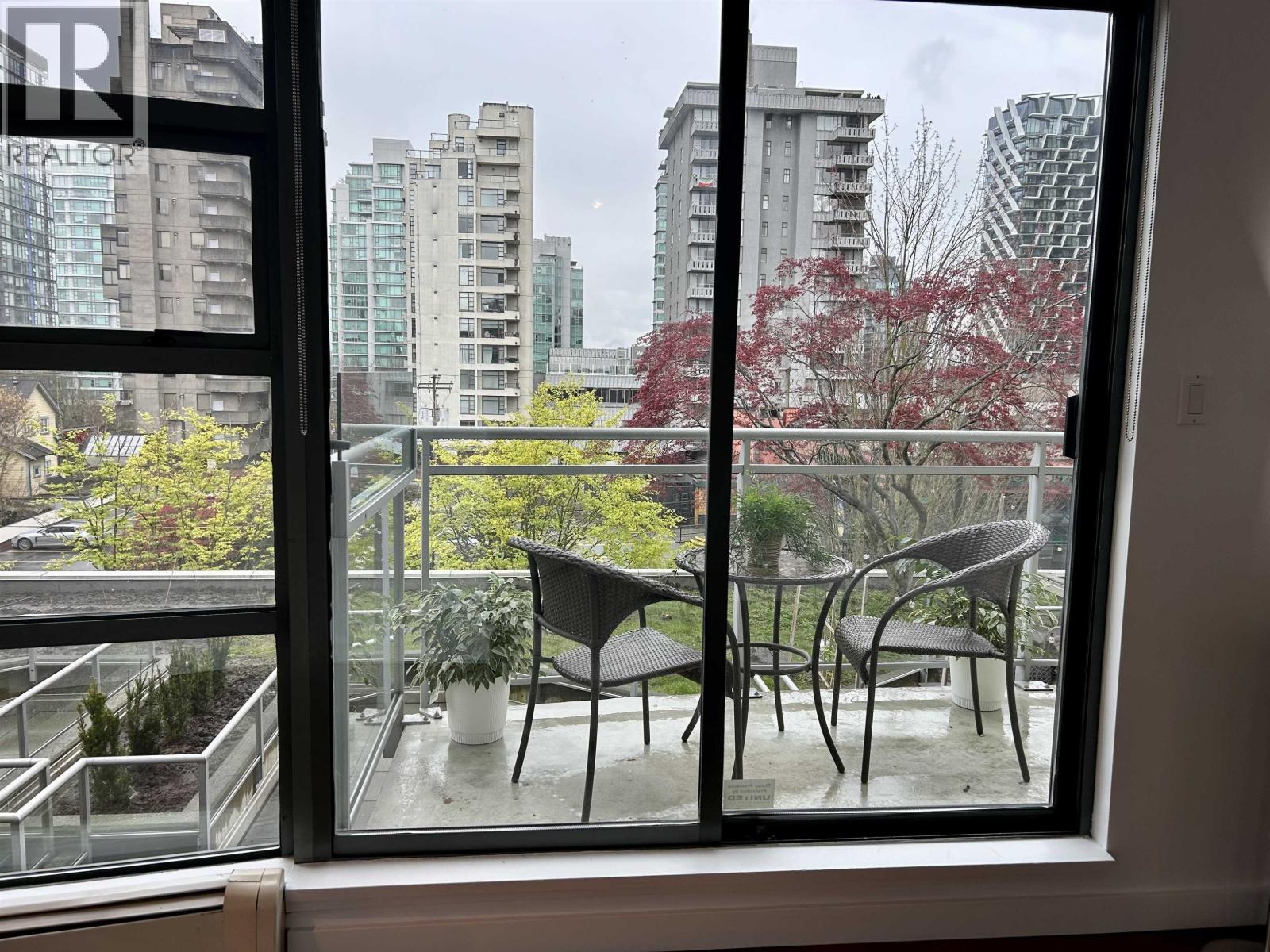 308 1688 Robson Street, Vancouver, British Columbia  V6G 1C7 - Photo 2 - R3105686