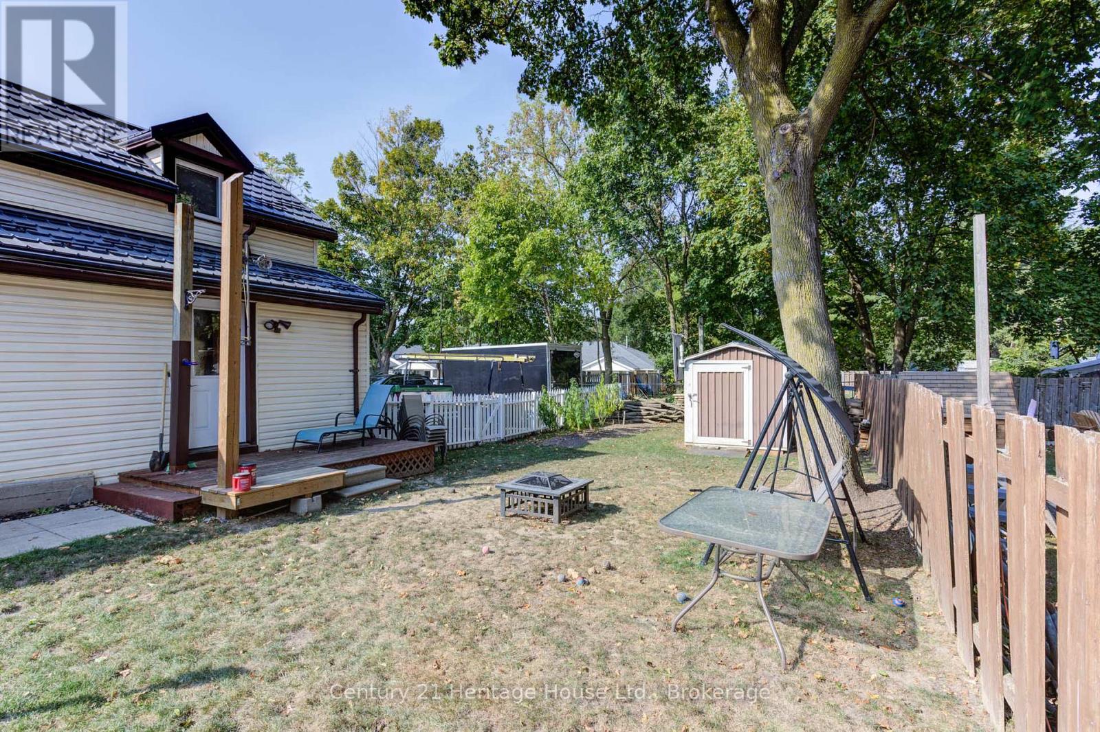 276 12th Street, Hanover, Ontario  N4N 1V3 - Photo 29 - X12950450