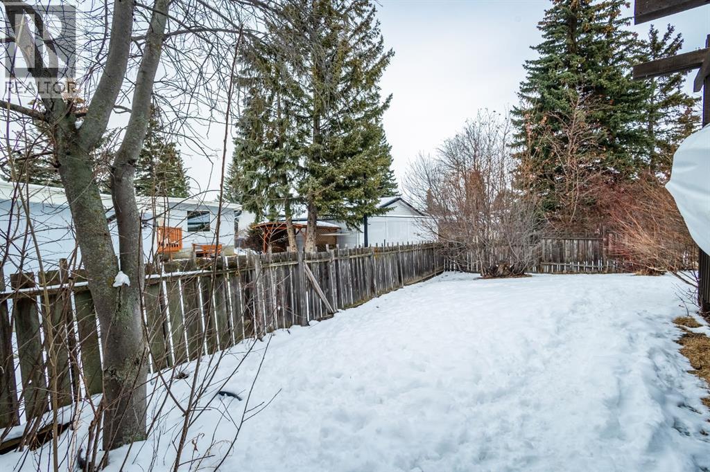 5617 Dalcastle Hill NW, Calgary, Alberta  T3A 2A2 - Photo 40 - A2297471